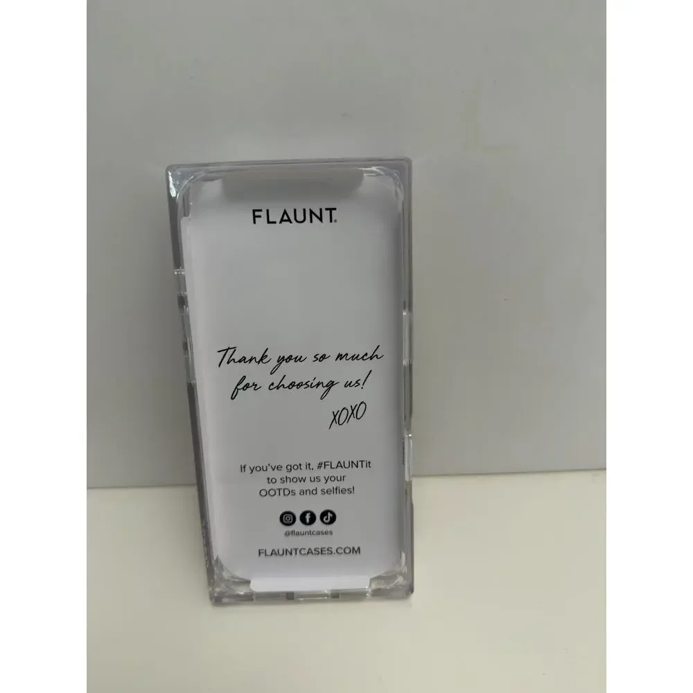 Flaunt square case